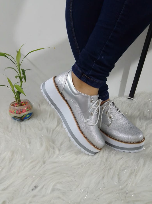 Gray helmet for bikers